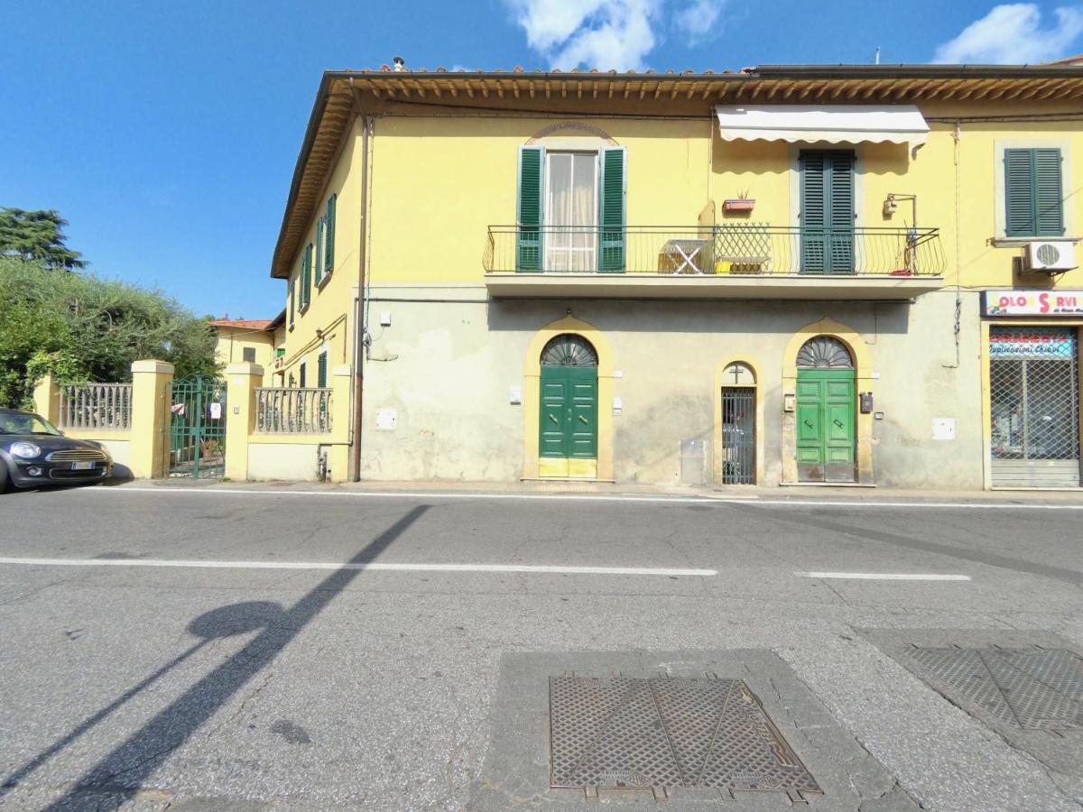 The Flower Hotel Pisa Exterior photo